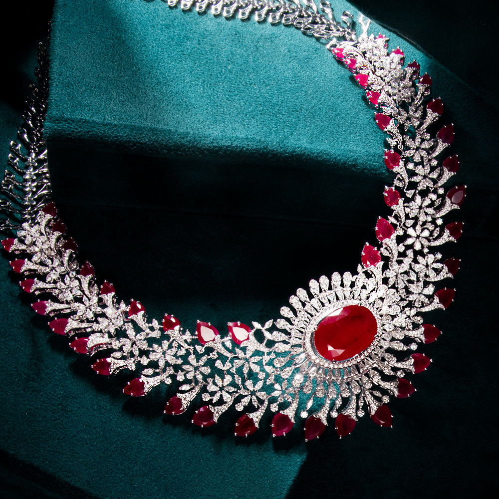 18K White Gold Diamond Necklace - 20.59ct VVS-FG with Colour Stones