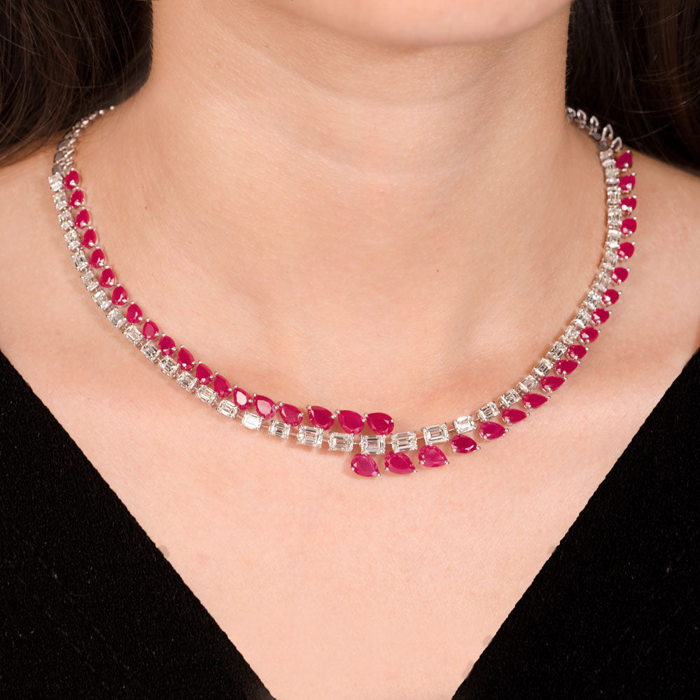 18K White Gold Diamond Necklace - 11.67ct VVS-VS-HI with Colour Stones