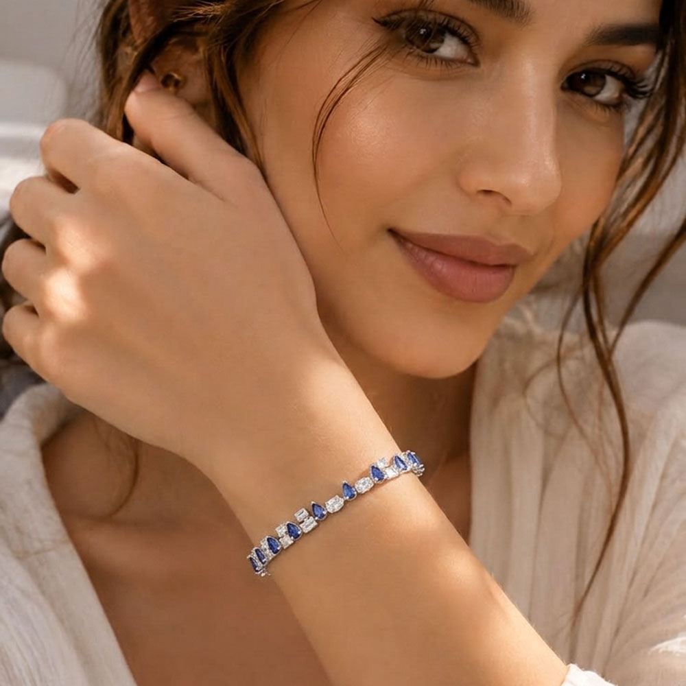 18K White Gold Diamond Bracelet - 5.505ct VVS-VS-FG with Colour Stones