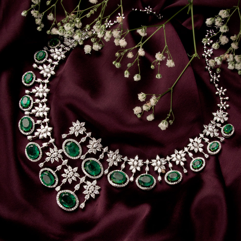18K White Gold Diamond Necklace - 18.757ct VVS-VS-EF with Colour Stones