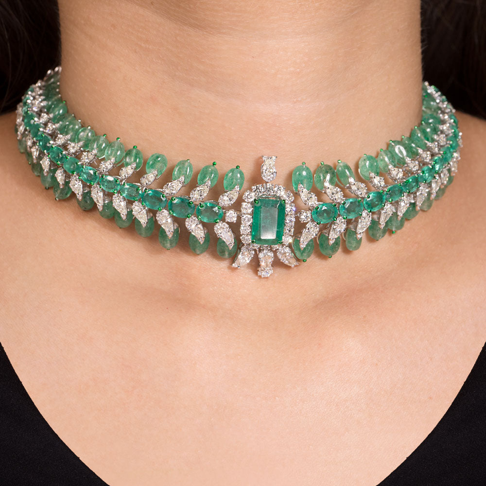 18K White Gold Diamond Necklace - 9.451ct VVS-VS-IJ with Colour Stones