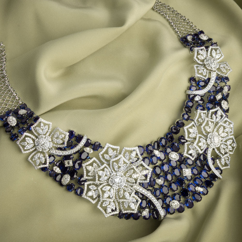18K White Gold Diamond Necklace - 27.202ct VS-SI-GH with Colour Stones