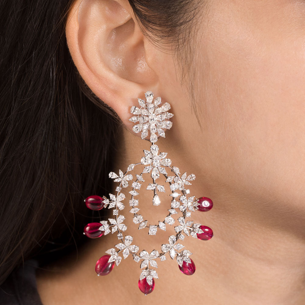 18K White Gold Diamond Earrings - 19.26ct VVS-VS-GH with Colour Stones