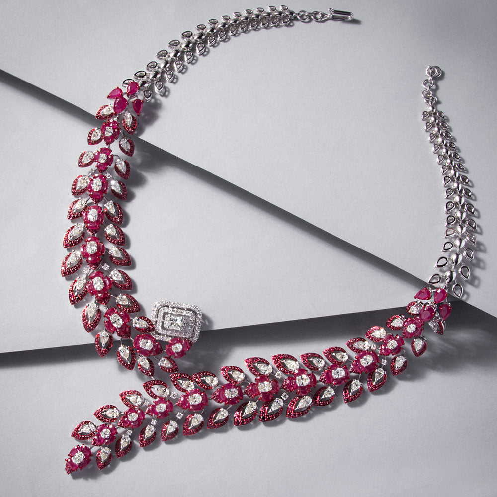 18K White Gold Diamond Necklace - 16.857ct VVS-VS-HI with Colour Stones