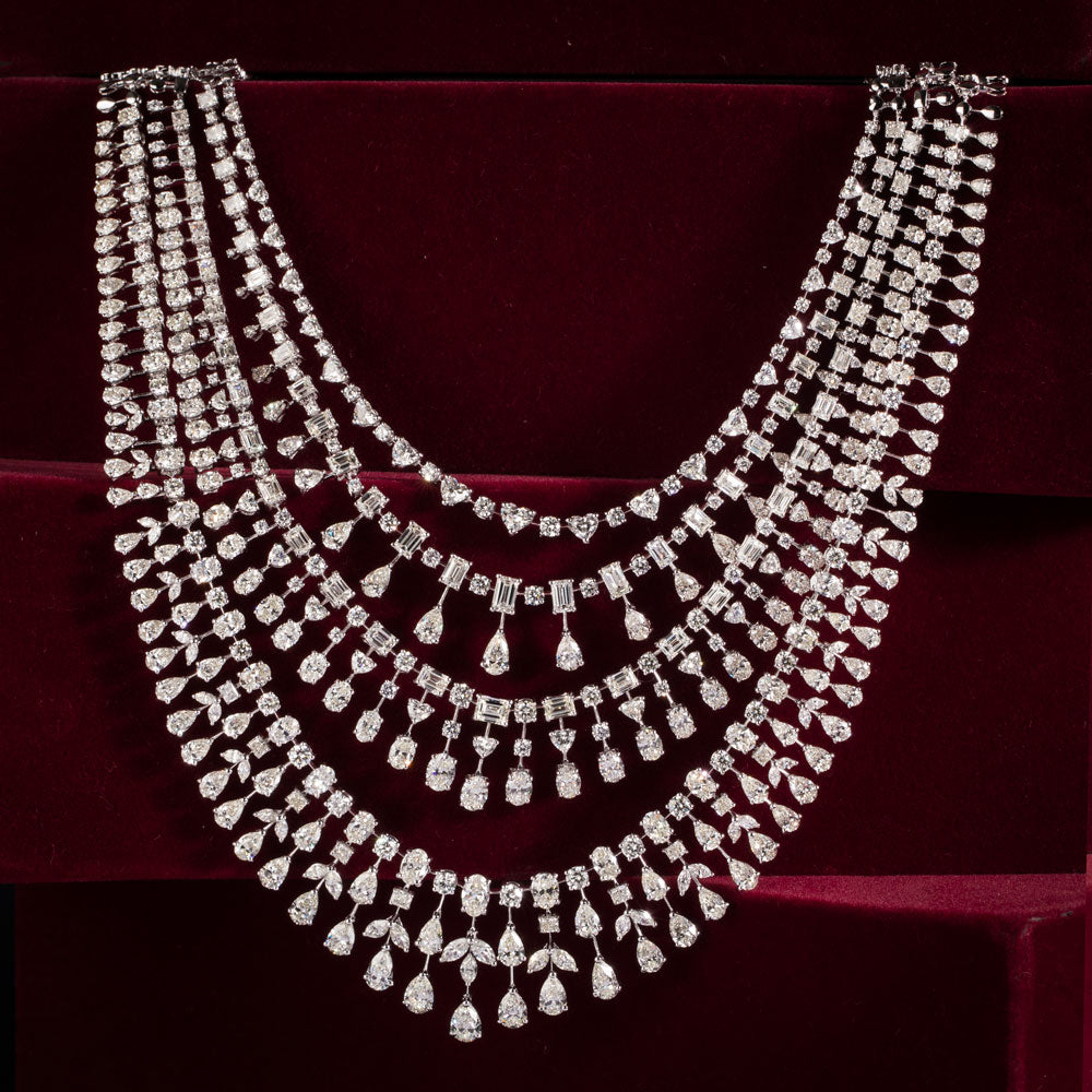 18K White Gold Diamond Necklace - 106.713ct VVS-VS-HI