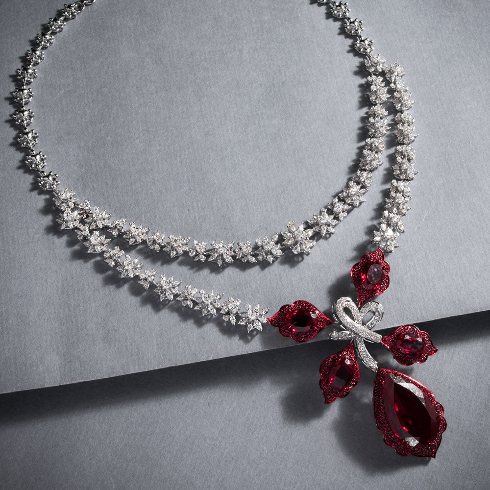 18K White Gold Diamond Necklace - 15.883ct VS-SI-GH with Colour Stones