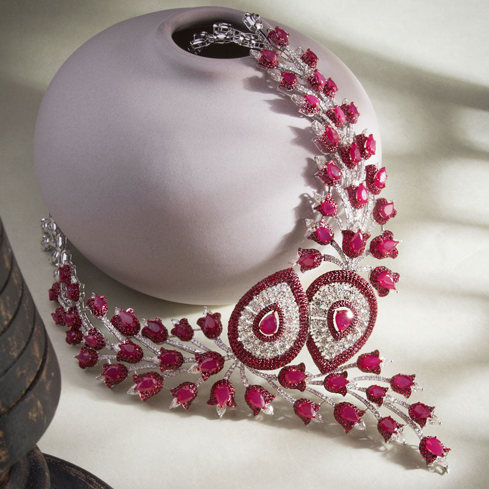 18K White Gold Diamond Necklace - 27.448ct VS-SI-HI with Colour Stones