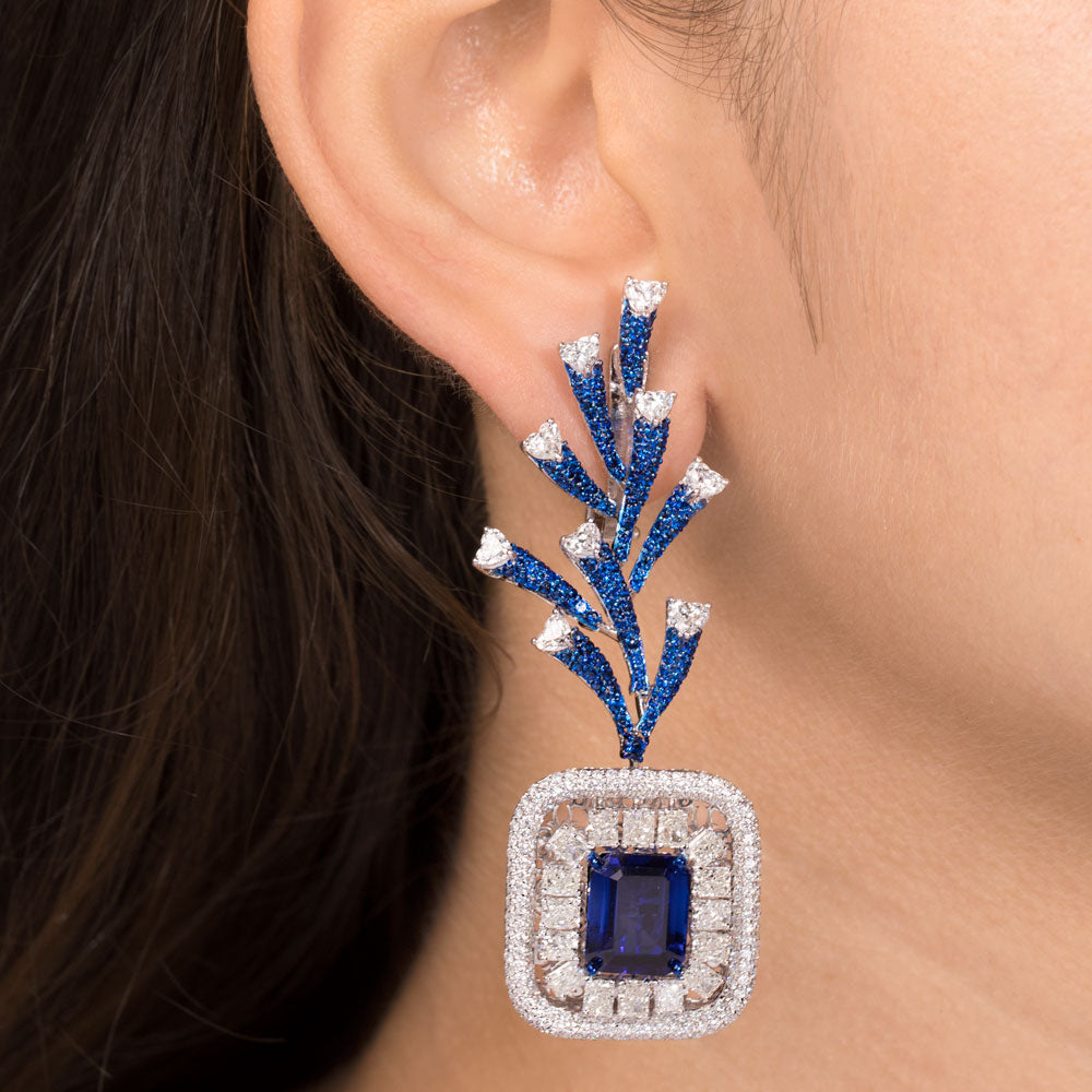18K White Gold Diamond Jewellery - 9.209ct VVS-VS-GH with Colour Stones