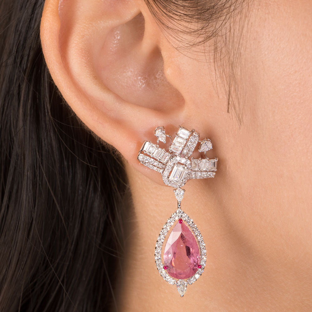 18K White Gold Diamond Jewellery - 4.27ct VVS-VS-GH with Colour Stones