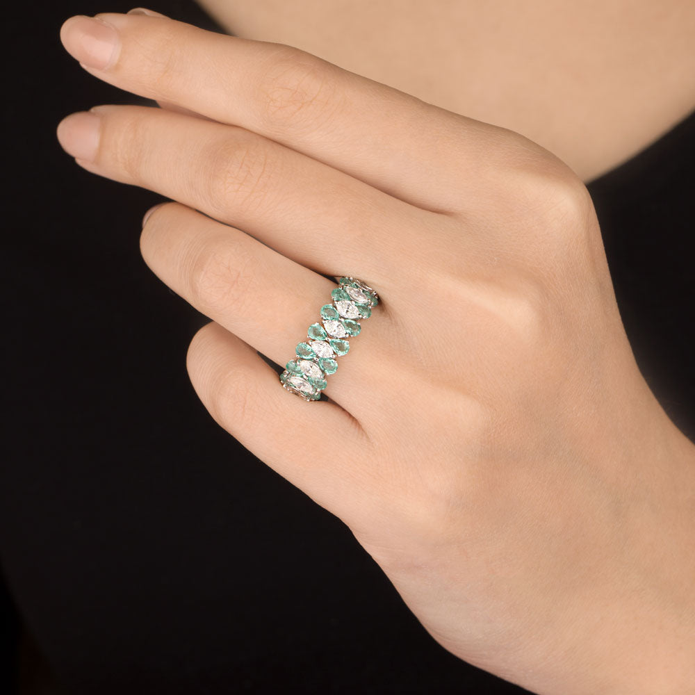 18K White Gold Diamond Ring - 1.68ct VS-SI-GH with Colour Stones