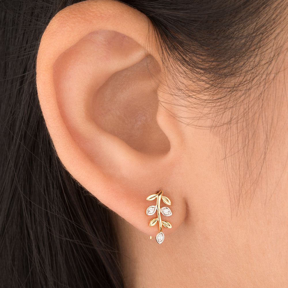 14K Yellow Gold Diamond Earrings - 0.048ct VVS-VS-GH