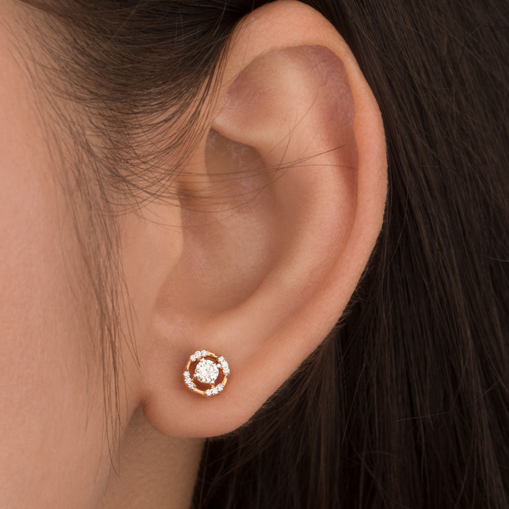 18K Yellow Gold Diamond Earrings - 0.305ct VVS-VS-IJ