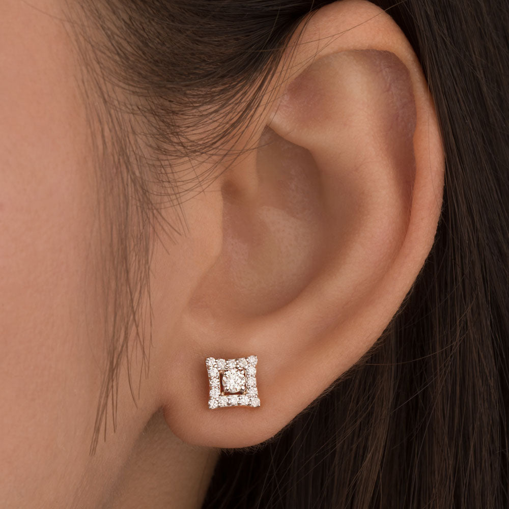 18K Yellow Gold Diamond Earrings - 0.453ct VVS-VS-HI