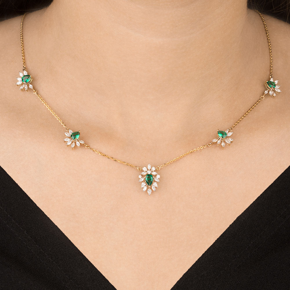 18K Yellow Gold Diamond Jewellery - 1.451ct VVS-EF with Colour Stones