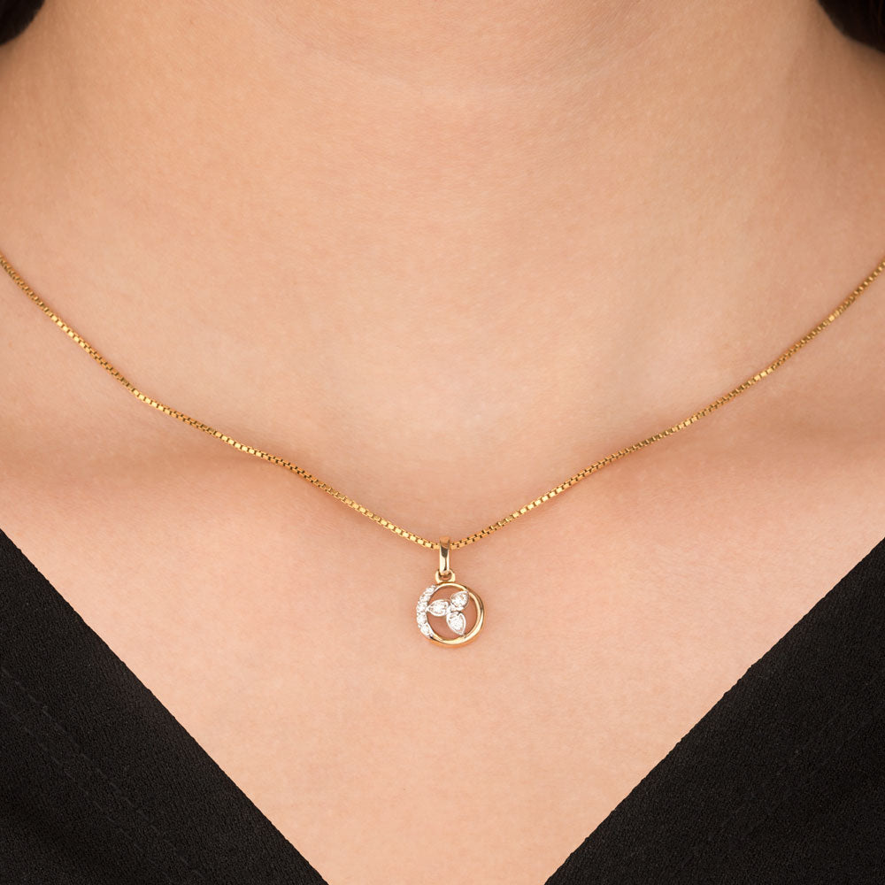 14K Yellow Gold Diamond Pendant - 0.09ct SI-GH