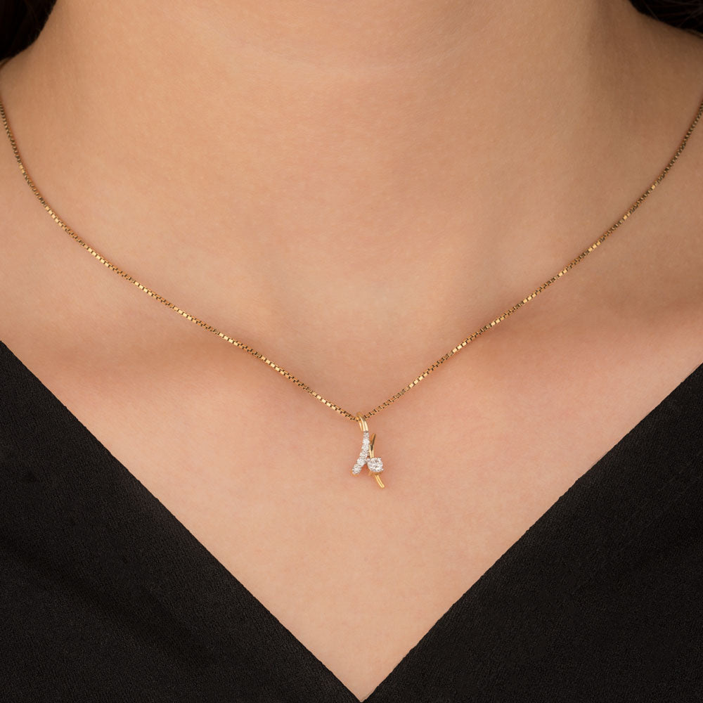 14K Yellow Gold Diamond Pendant - 0.102ct SI-GH
