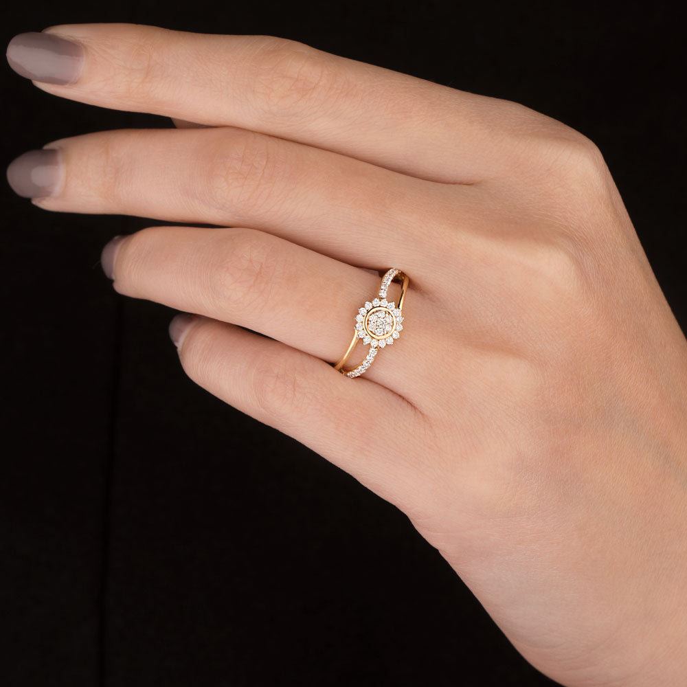 18K Yellow Gold Diamond Ring - 0.274ct VS-SI-EF
