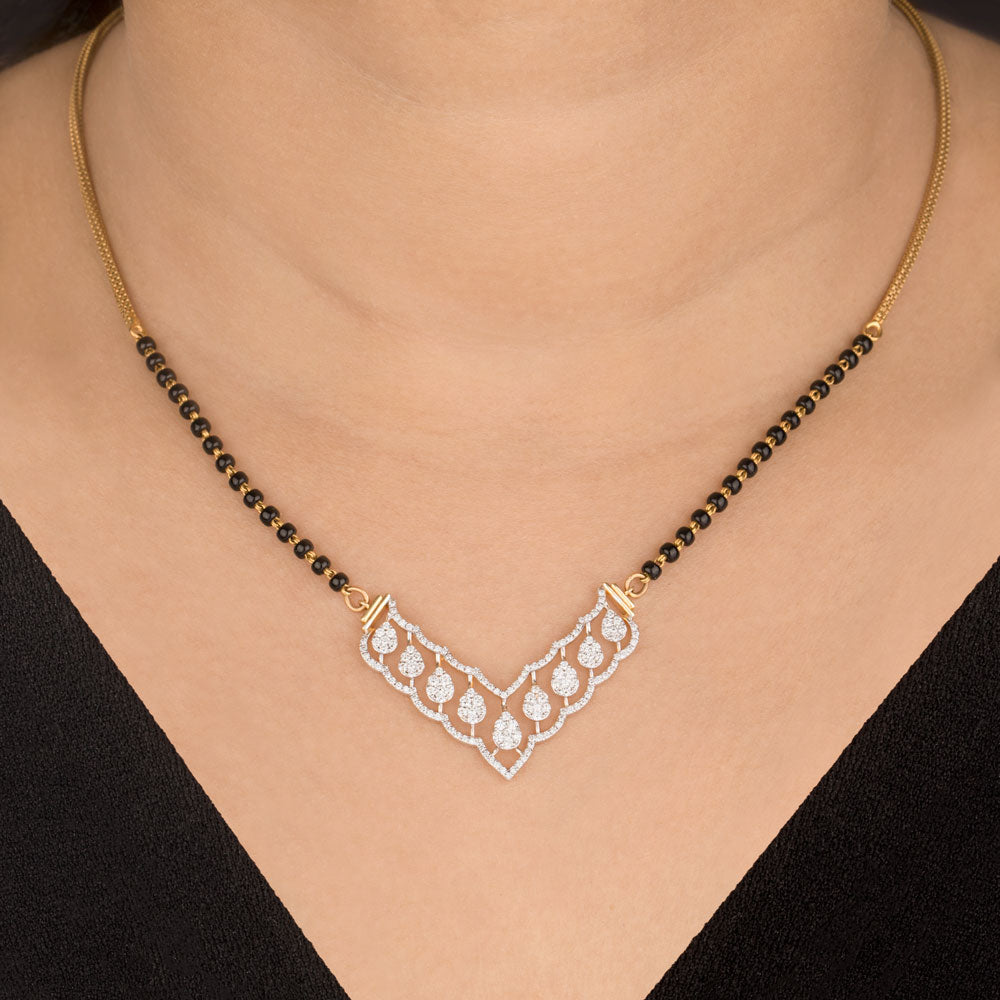 18K Yellow Gold Diamond Tanmaniya - 1.014ct VVS-VS-GH