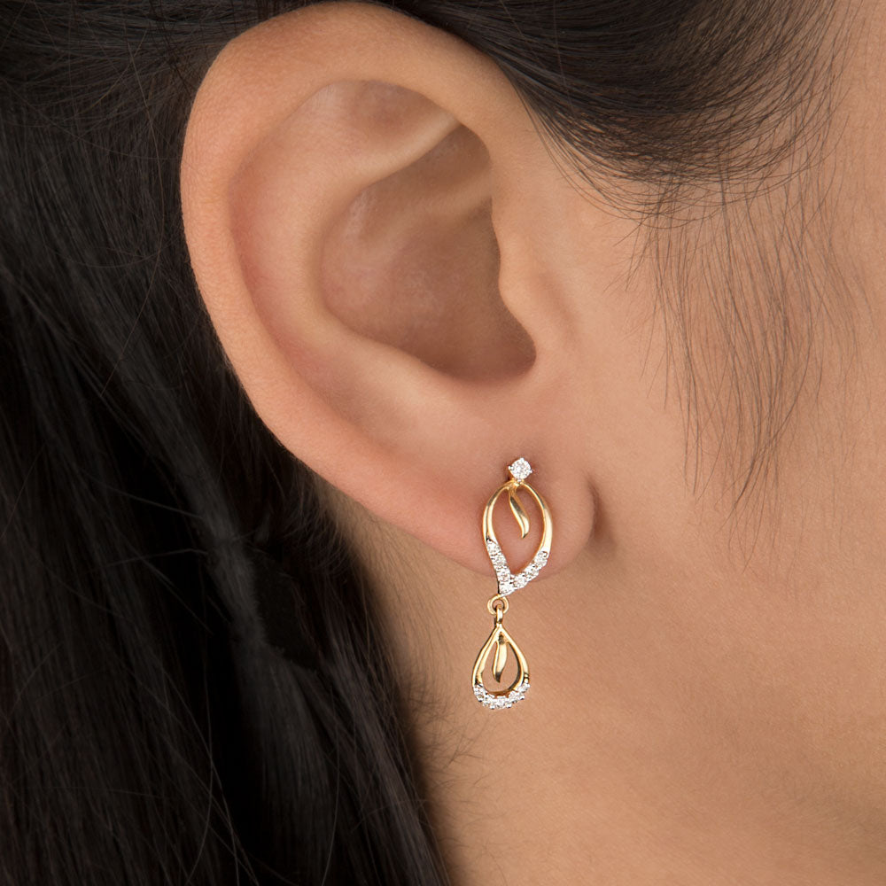 14K Yellow Gold Diamond Earrings - 0.2ct SI-IJ