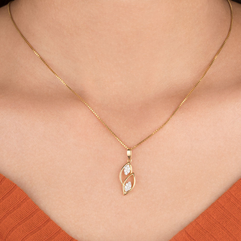 14K Yellow Gold Diamond Pendant - 0.13ct SI-IJ