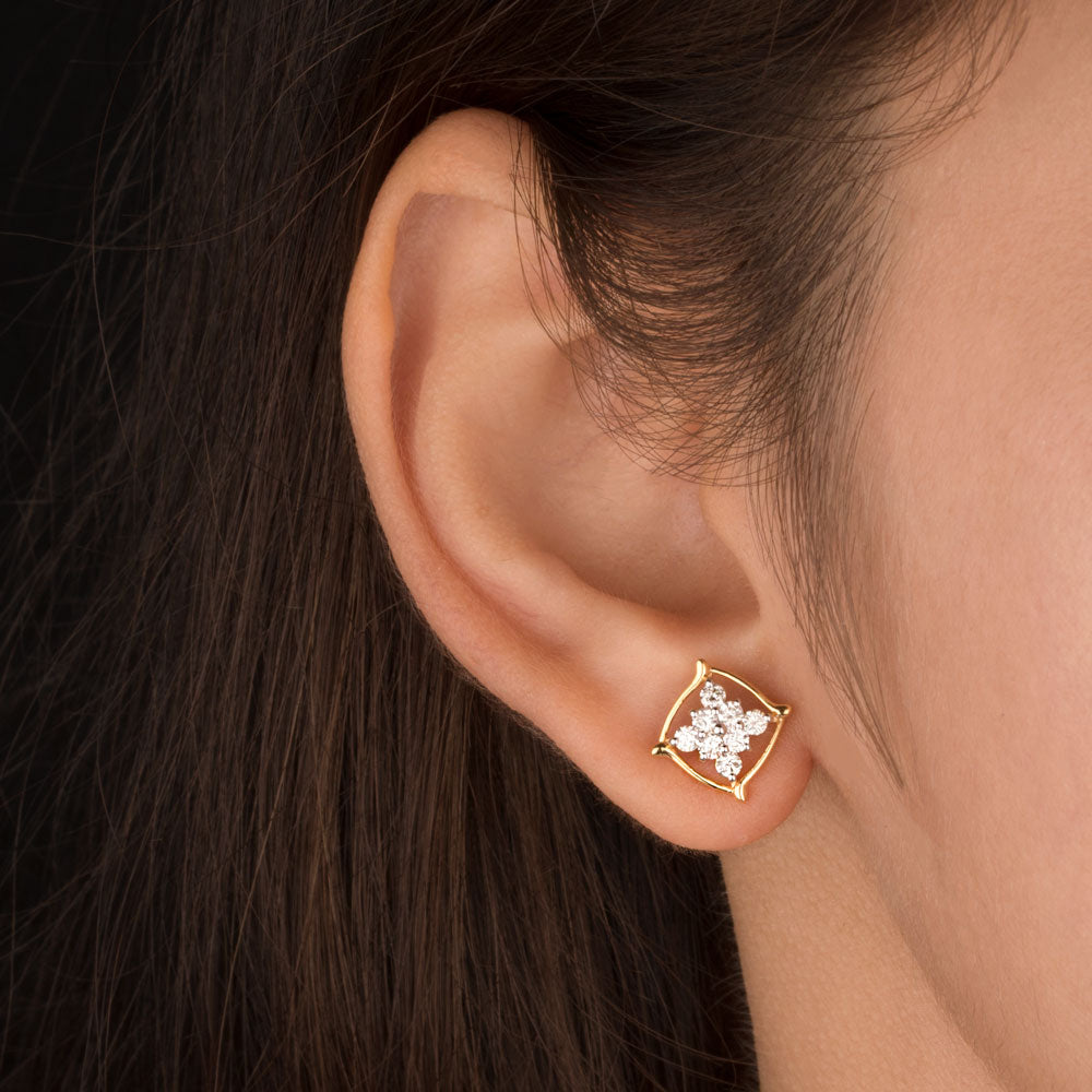 18K Yellow Gold Diamond Earrings - 0.45ct VS-GH