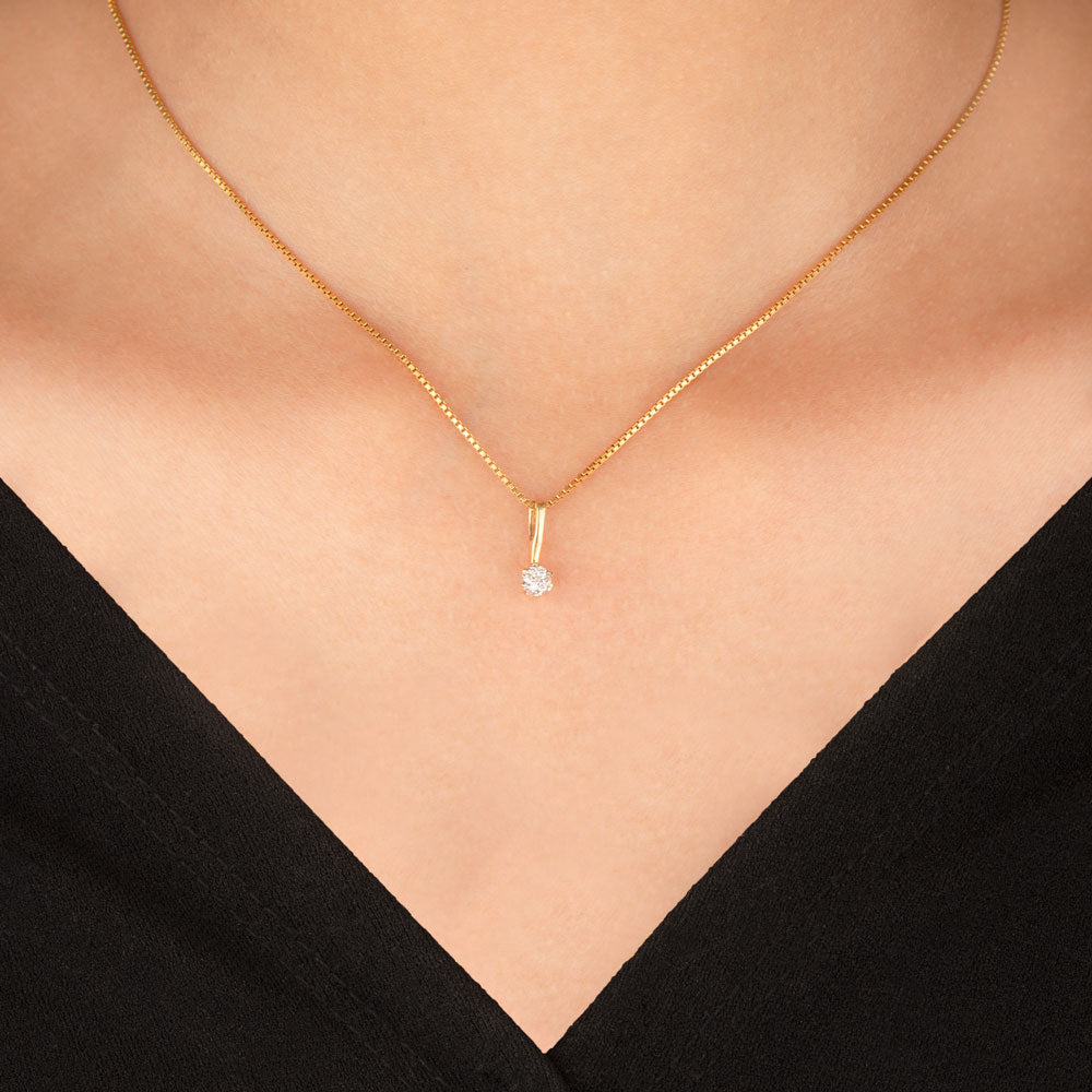 14K Yellow Gold Diamond Pendant - 0.04ct SI-IJ