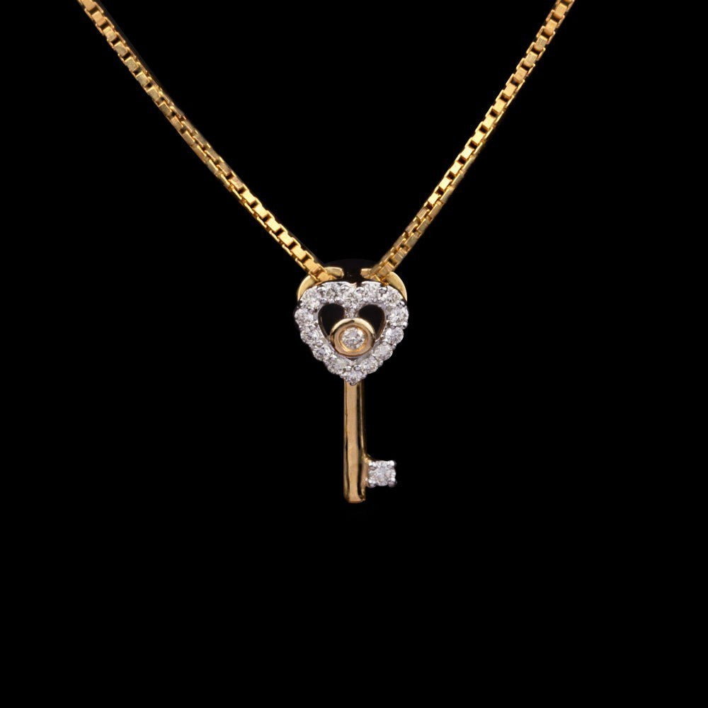14K Yellow Gold Diamond Pendant - 0.09ct SI-IJ