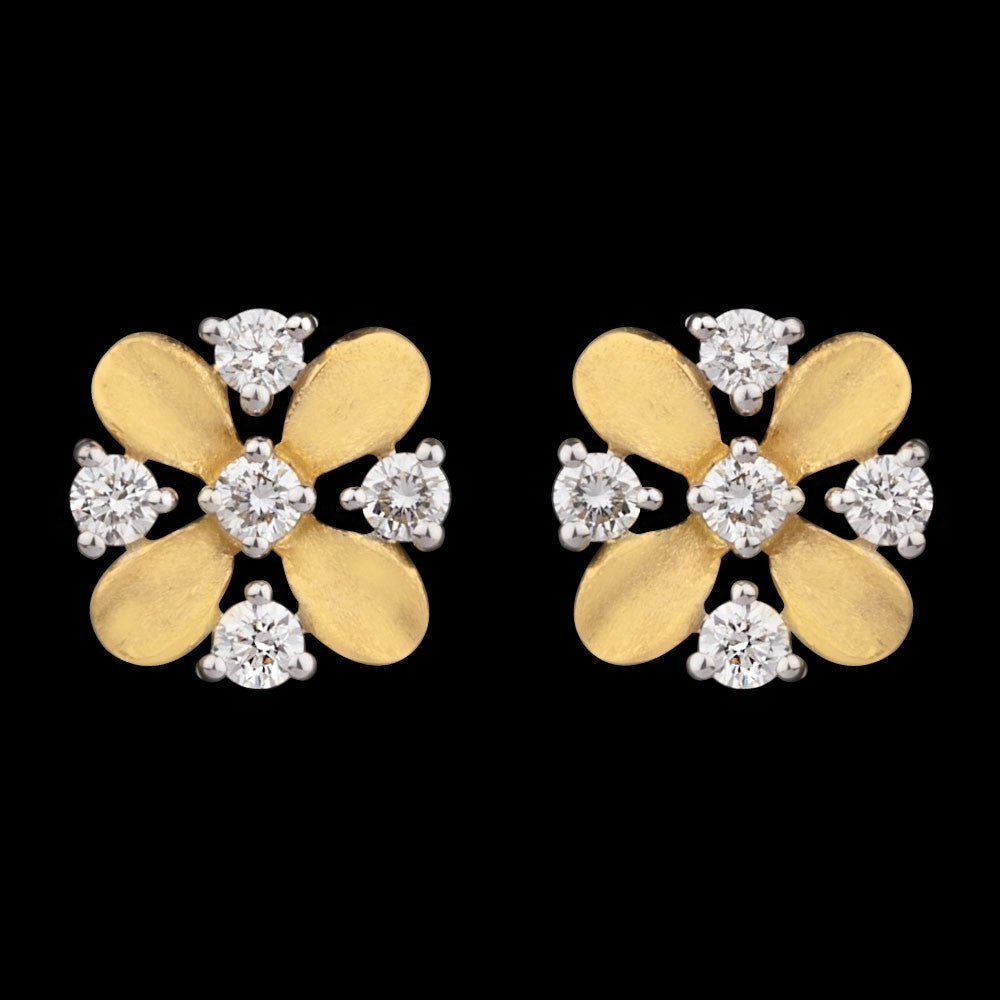 18K Yellow Gold Diamond Earrings - 0.18ct VS-FG