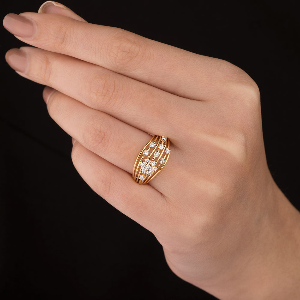18K Yellow Gold Diamond Ring - 0.375ct VVS-VS-IJ