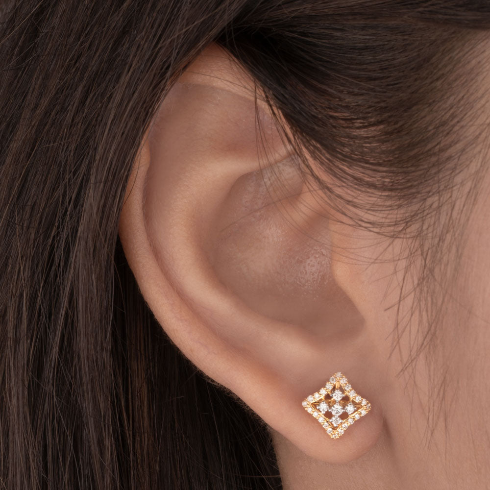 14K Yellow Gold Diamond Earrings - 0.3ct SI-IJ