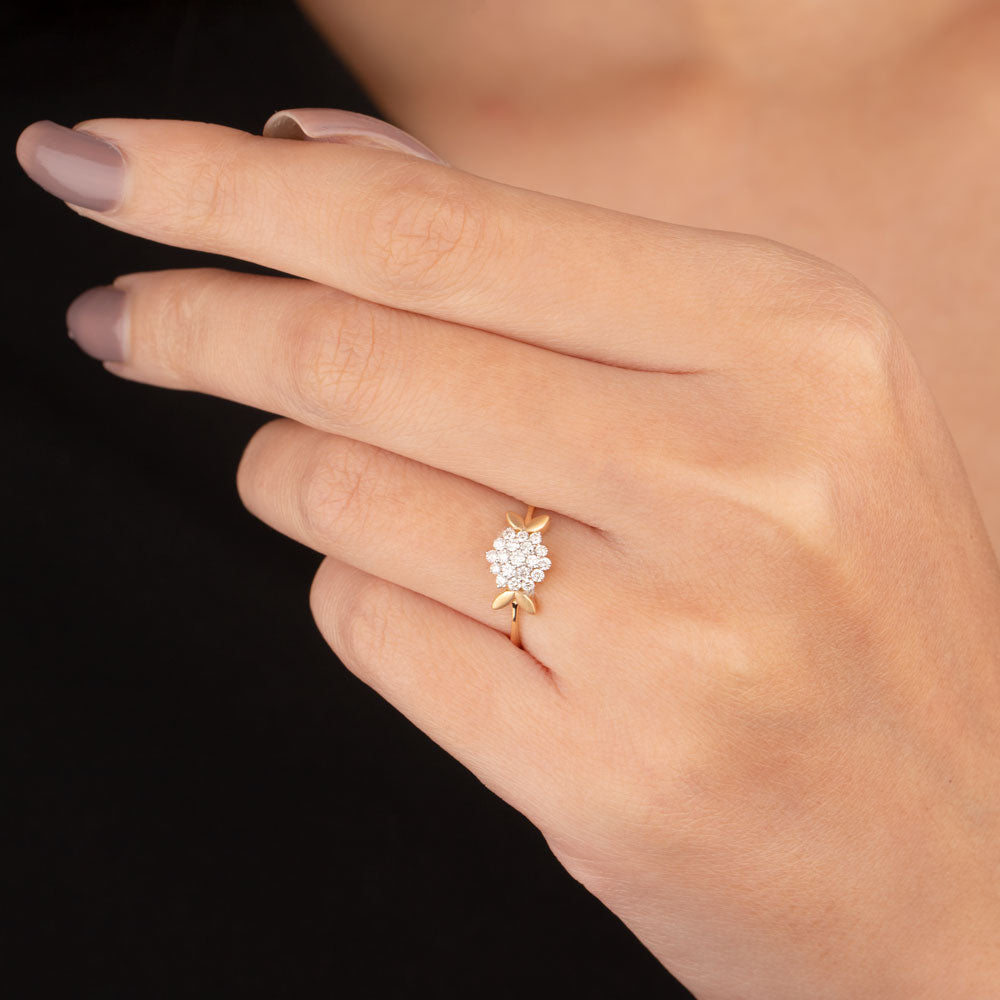 18K Yellow Gold Diamond Ring - 0.2ct VVS-VS-GH