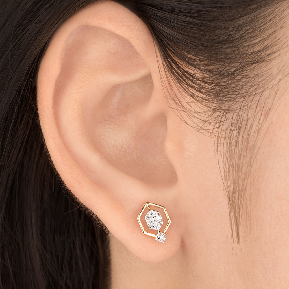 18K Yellow Gold Diamond Earrings - 0.186ct SI-IJ