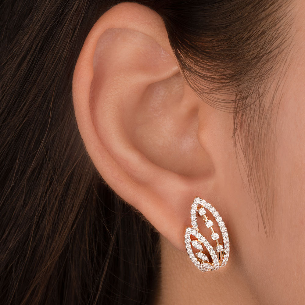 18K Yellow Gold Diamond Earrings - 1.02ct VVS-VS-EF