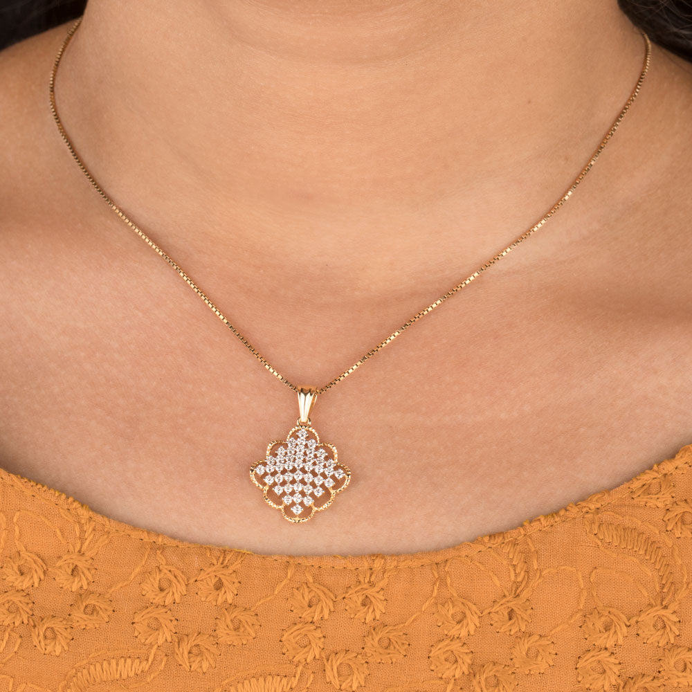 18K Yellow Gold Diamond Pendant - 0.626ct VVS-VS-EF