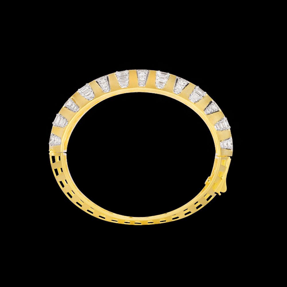 14K Yellow Gold Diamond Kada - 10.067ct VVS-VS-IJ