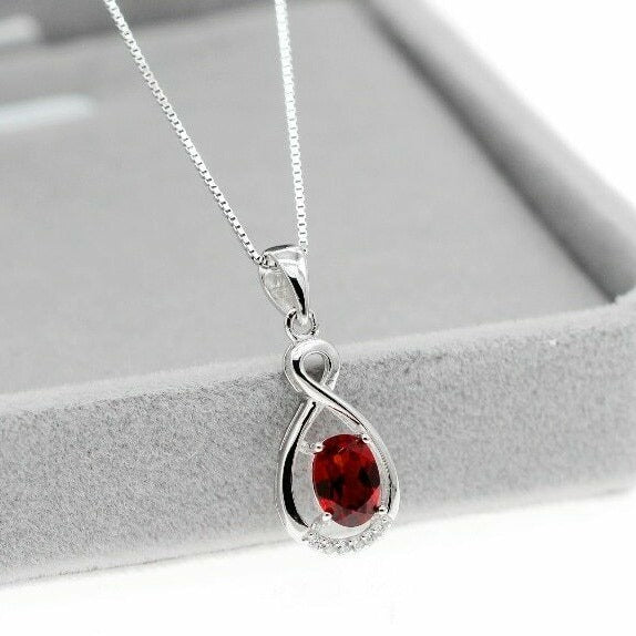 0.75 CT Oval Cut Red Garnet January Birthstone Women's Pendant 925 Sterling Silver - atjewels.in
