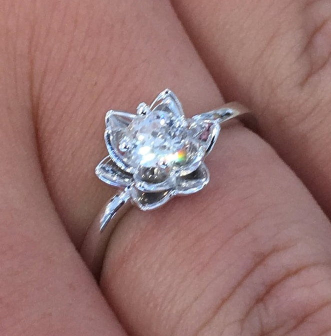 1 CT Round Cut Diamond 925 Sterling Silver Women Flower Engagement Ring