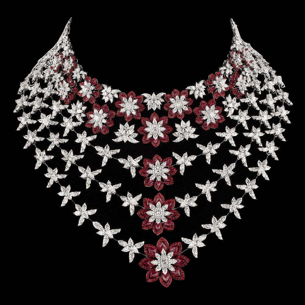18K White Gold Diamond Necklace - 73.13ct VVS-VS-IJ with Colour Stones