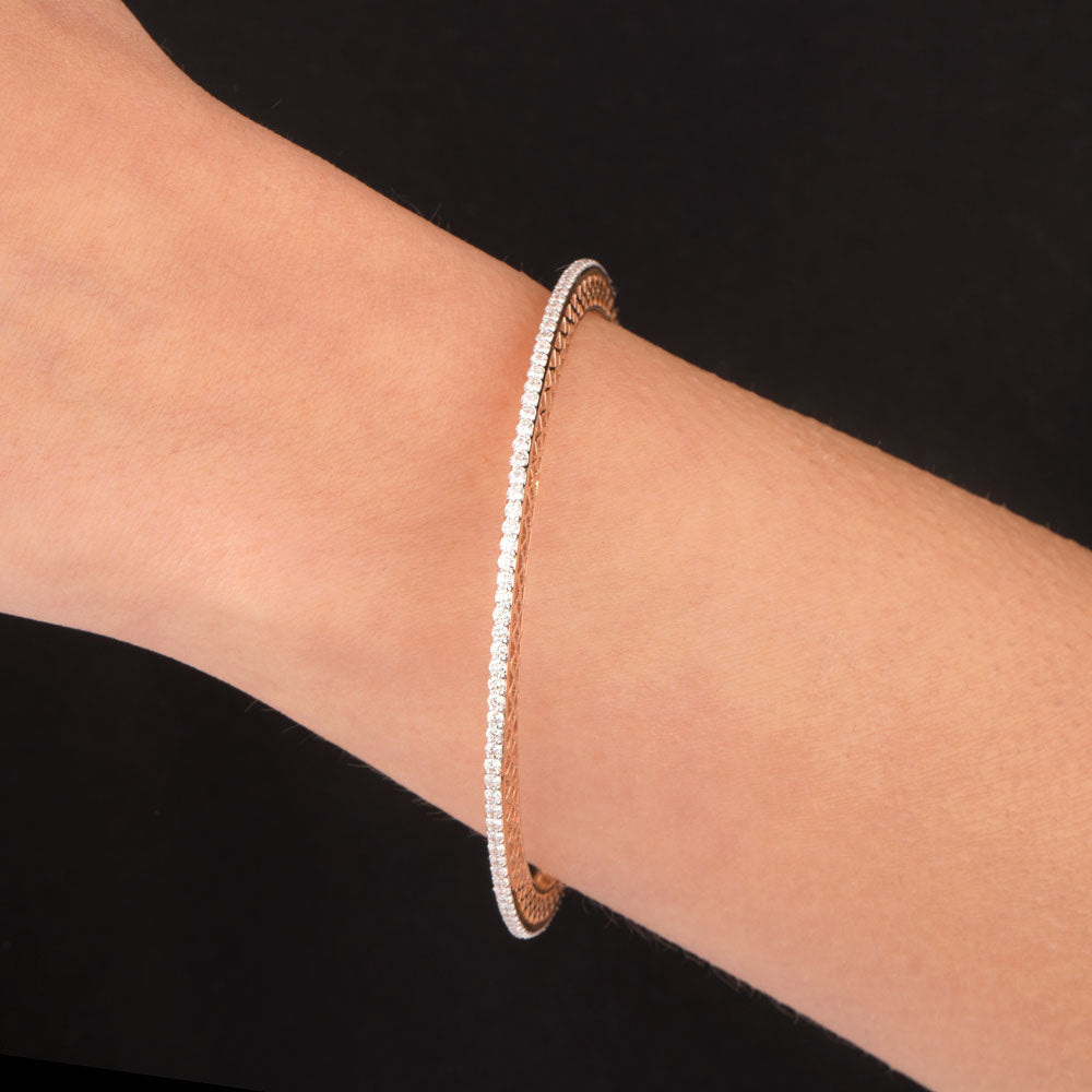 18K Yellow Gold Diamond Bangle - 4.482ct VVS-VS-HI