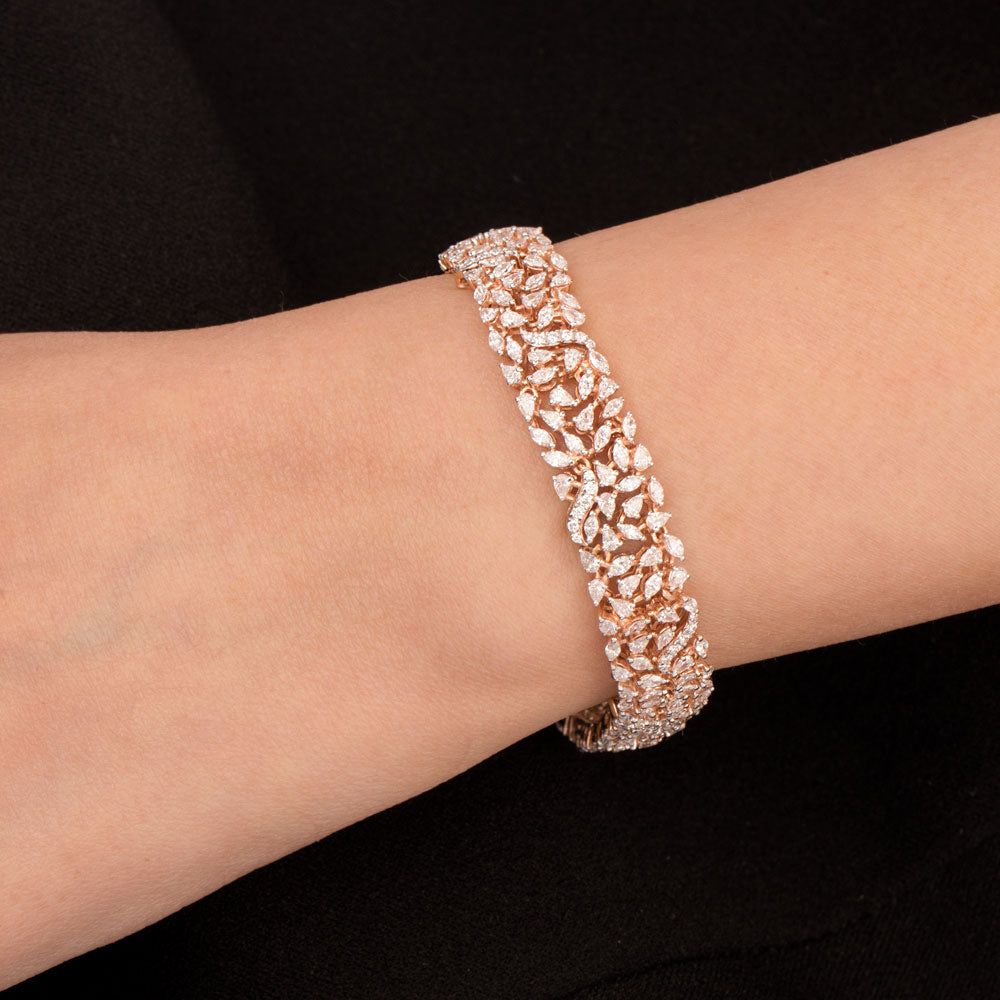 18K Rose Gold Diamond Bracelet - 6.245ct VVS-EF