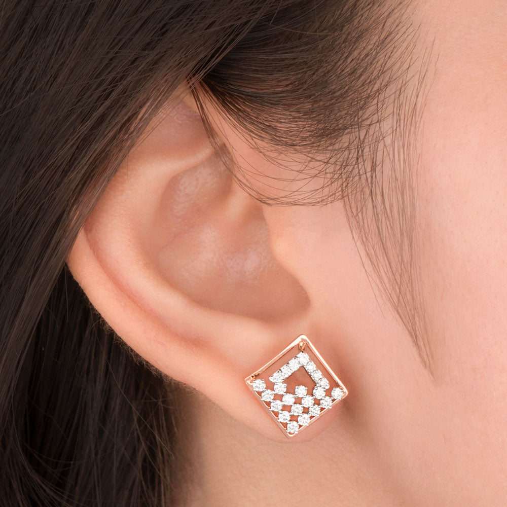 18K Rose Gold Diamond Earrings - 0.684ct VS-EF