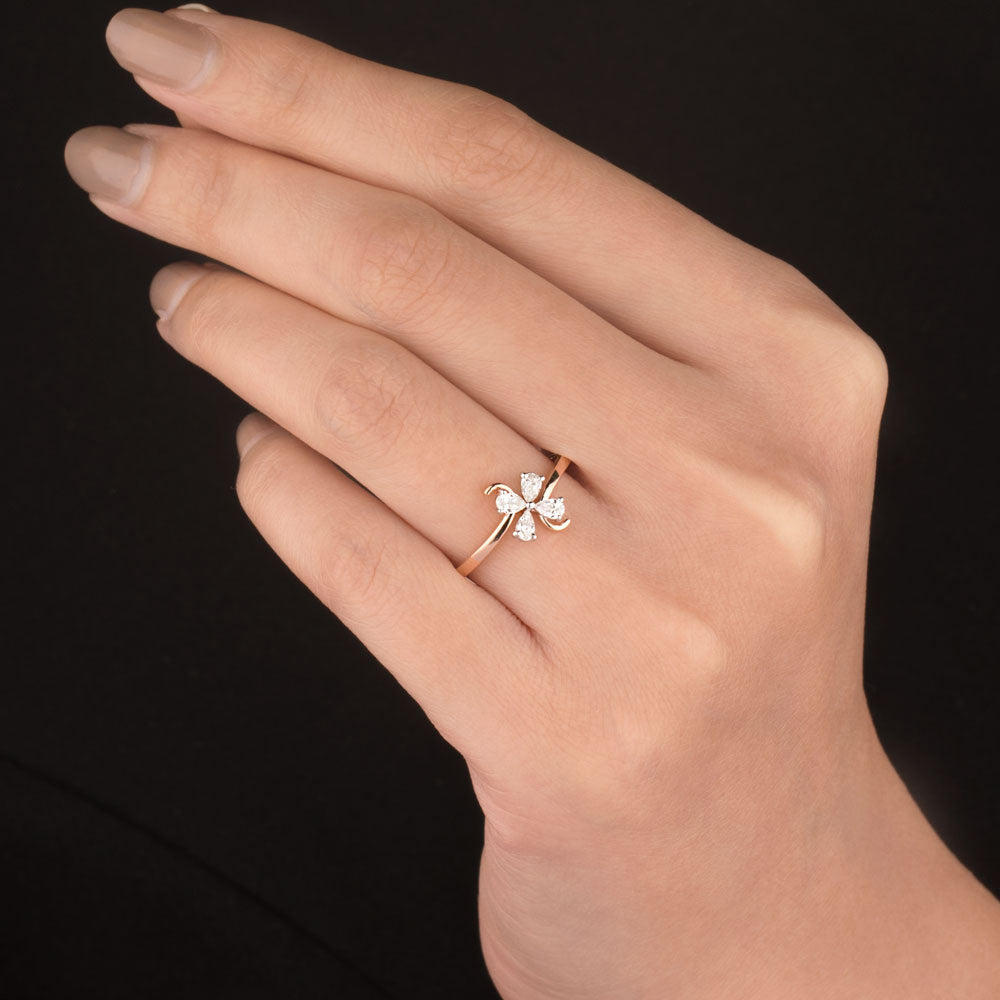 18K Rose Gold Diamond Ring - 0.258ct VVS-VS-EF