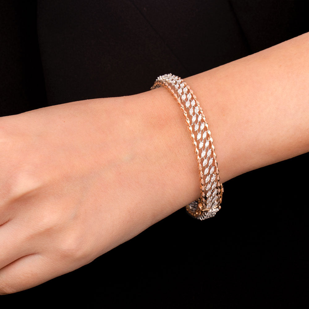 18K Rose Gold Diamond Bangle - 3.57ct VVS-EF
