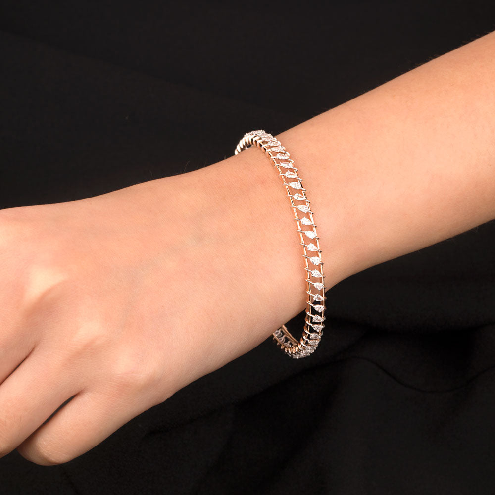 18K Rose Gold Diamond Bangle - 2.88ct VVS-EF