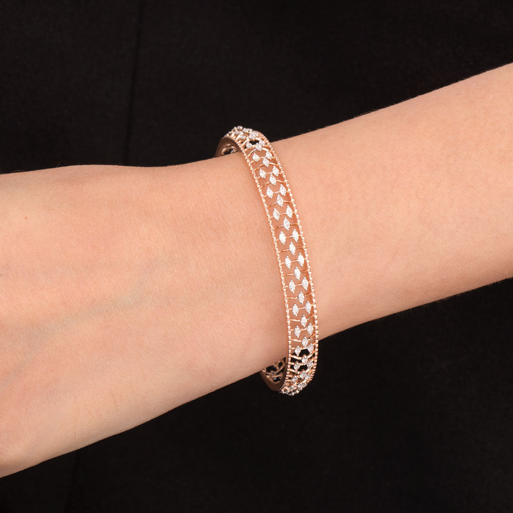 18K Rose Gold Diamond Bangle - 2.78ct VVS-EF