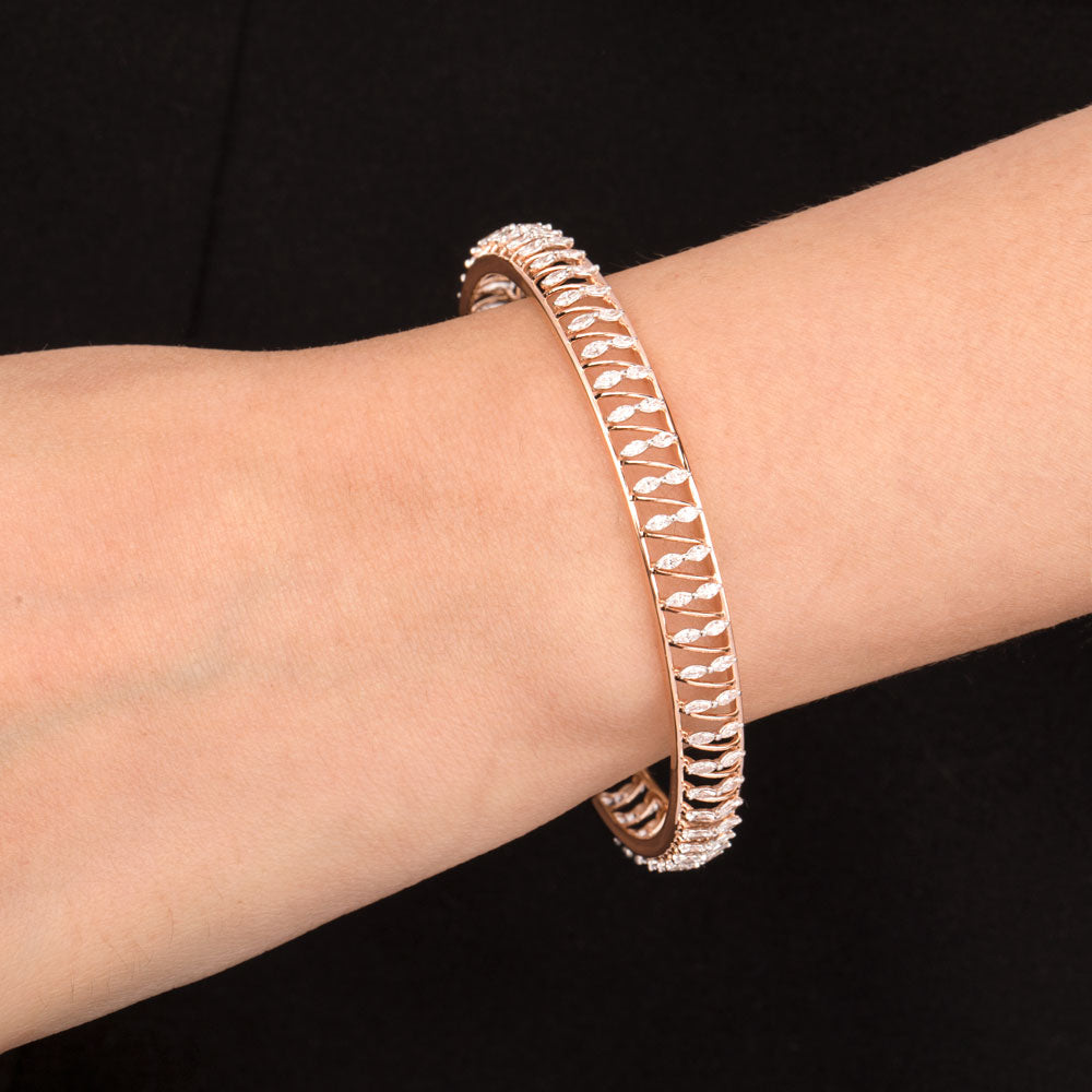 18K Rose Gold Diamond Bangle - 4.27ct VVS-EF