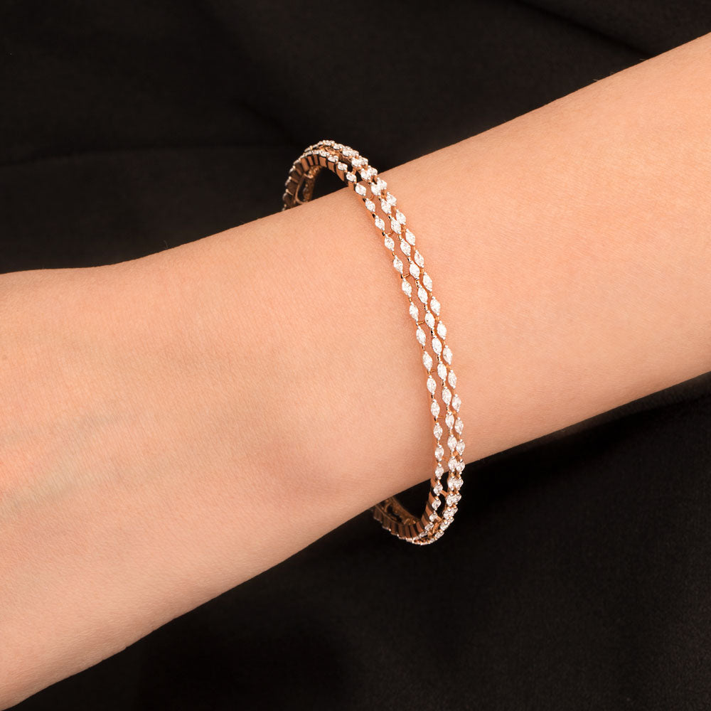 18K Rose Gold Diamond Bangle - 2.94ct VVS-EF