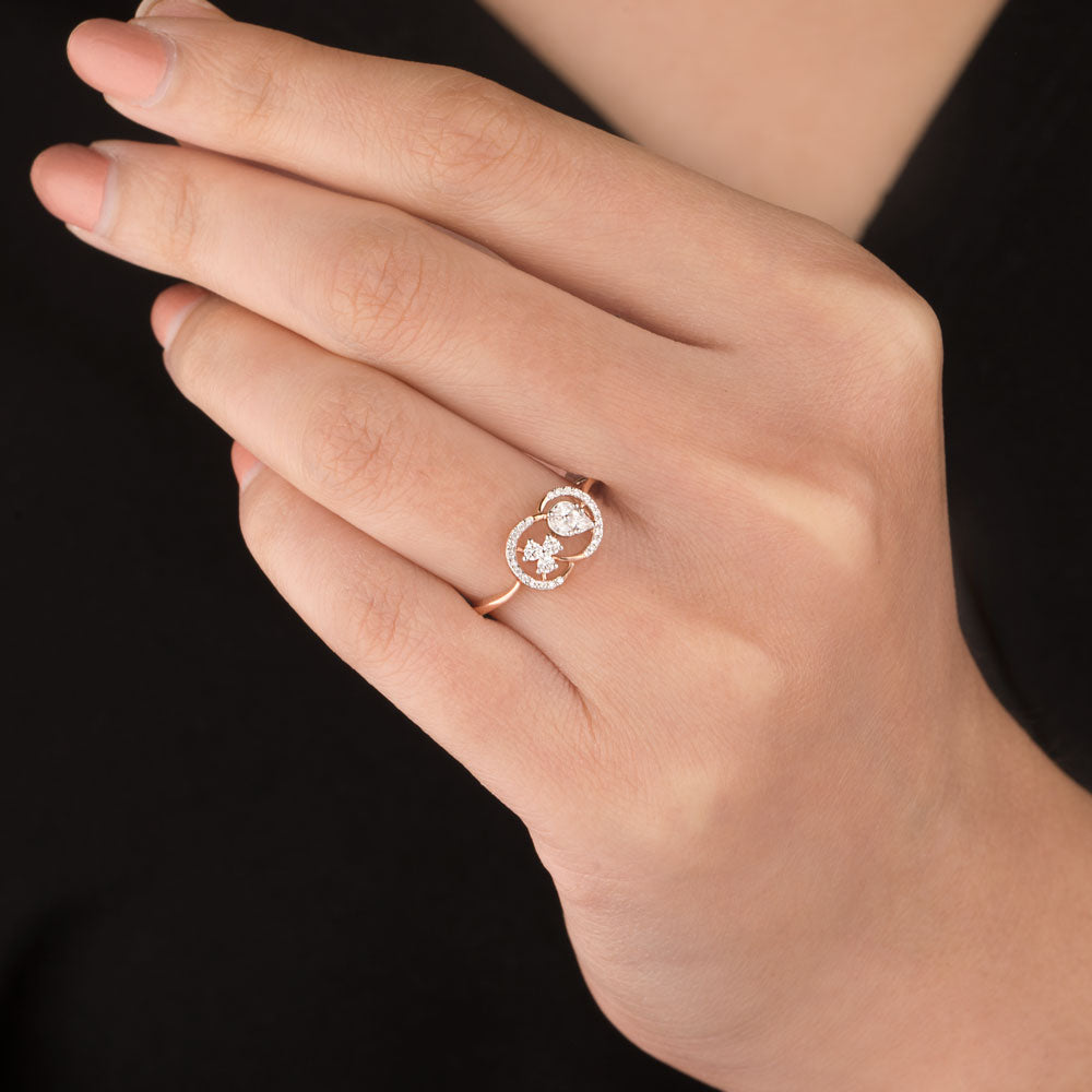 18K Rose Gold Diamond Ring - 0.18ct VVS-EF