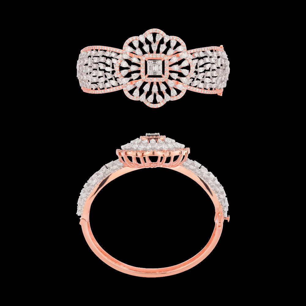 18K Two Tone Gold Diamond Kada - 6.451ct VS-SI-GH