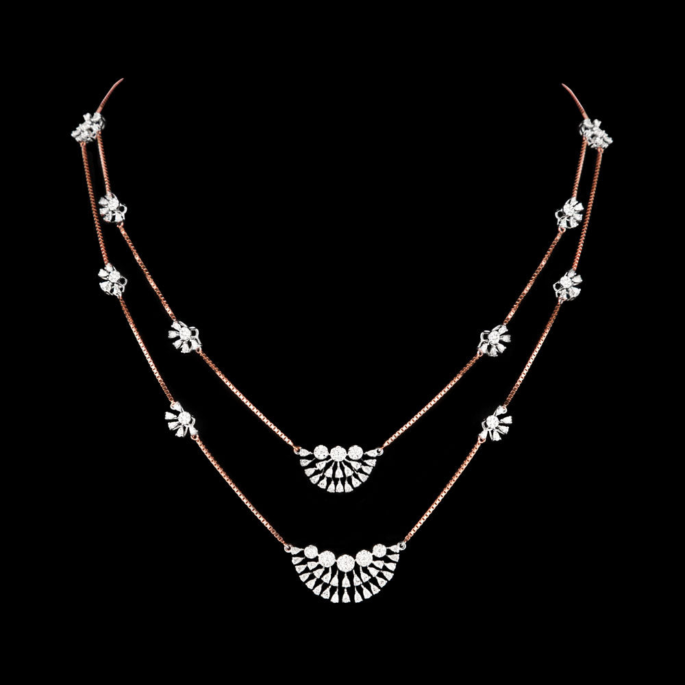 18K Two Tone Gold Diamond Necklace - 4.303ct VVS-EF